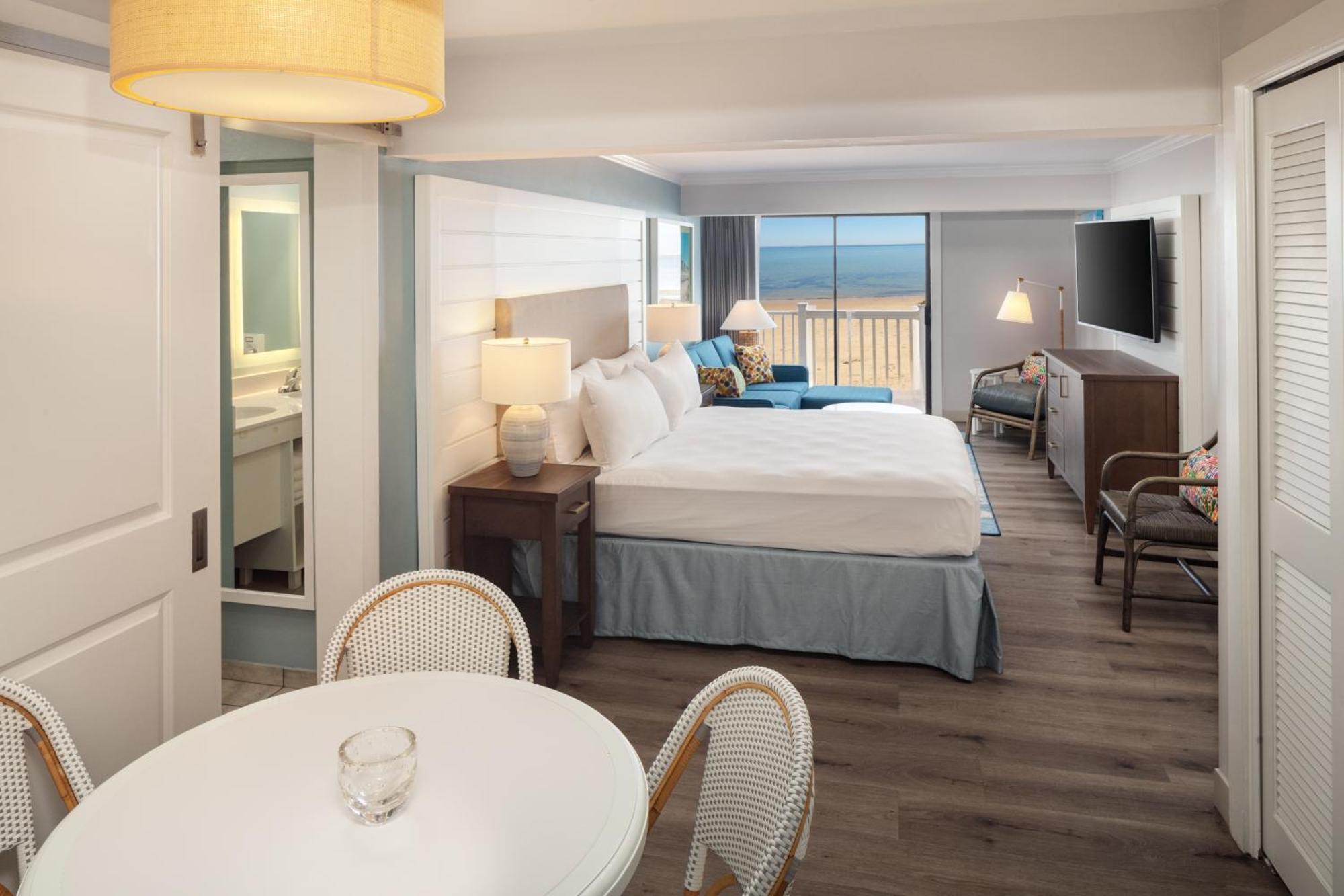 Surfside And 3*